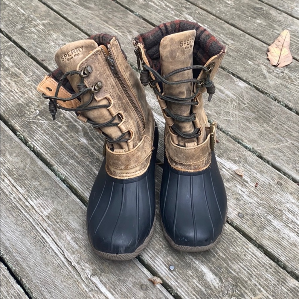 Sperry duck boots